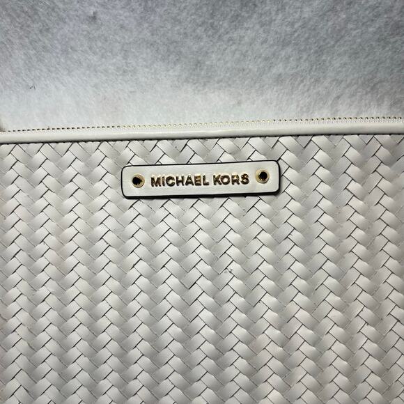 NWT Michael Kors Jet Set Woven Fray Edge Optic White Zip Pouch Clutch Wristlet - Picture 2 of 10